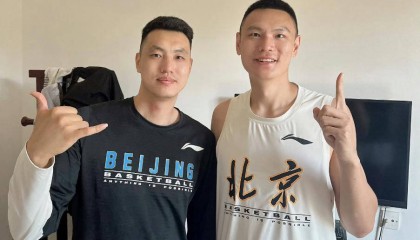 CBA最新动态:北京老兵退役,广厦提前续约布朗,所罗门伤愈归队