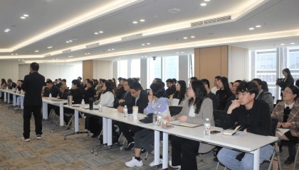 “企业知识产权保护法治化”主题讲座在青岛金融法务大厦举行