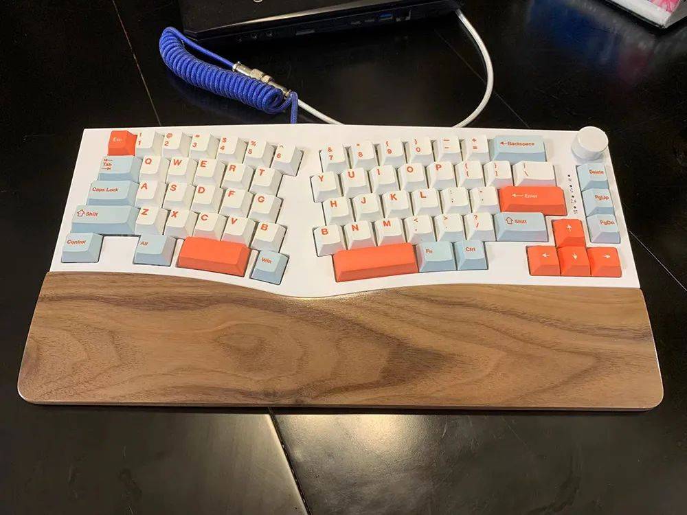 打字累？人体工学键盘用过吗？