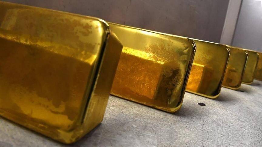 香港对美元霸权重拳出击！用人民币给黄金定价，这步棋狠在哪里？